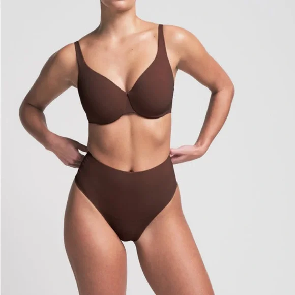 SKIMS SMOOTHING INTIMATES UNLINED MINIMIZER BRA NWT 34DDDD - Picture 1 of 3